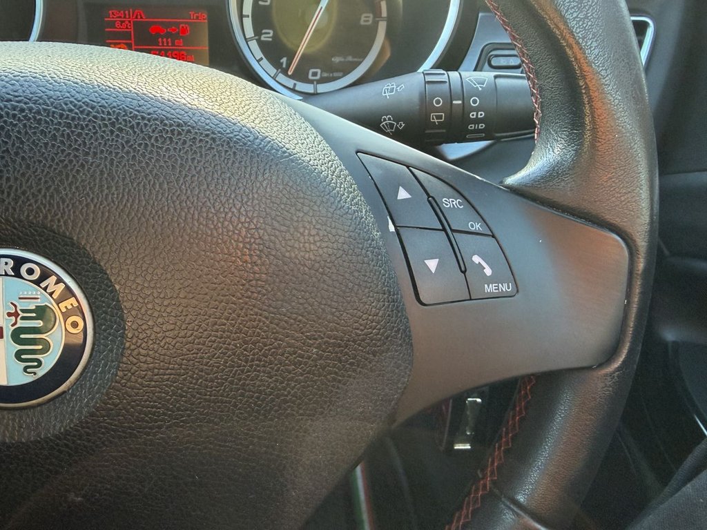 Used Alfa Romeo Giulietta 2011 for sale - 76698108: Photo 14