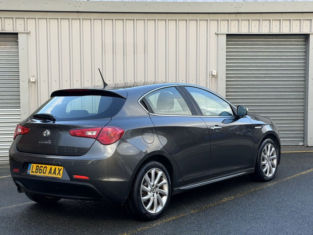 Used Alfa Romeo Giulietta 2011 for sale - 76698108: Photo 5