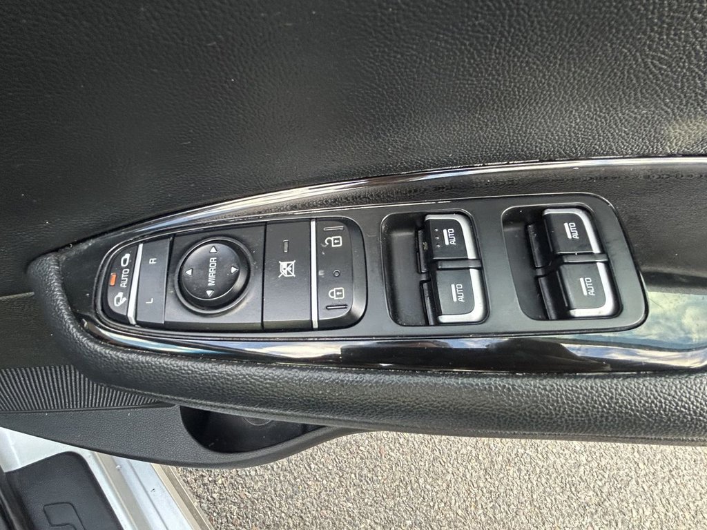 Used Kia Optima 2018 for sale - 76345998: Photo 21