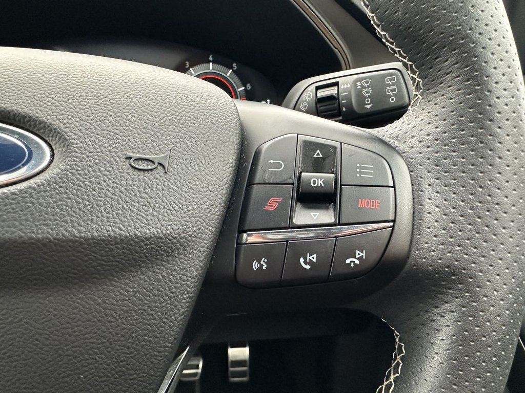 Used Ford Focus 2021 for sale - 76406275: Photo 13