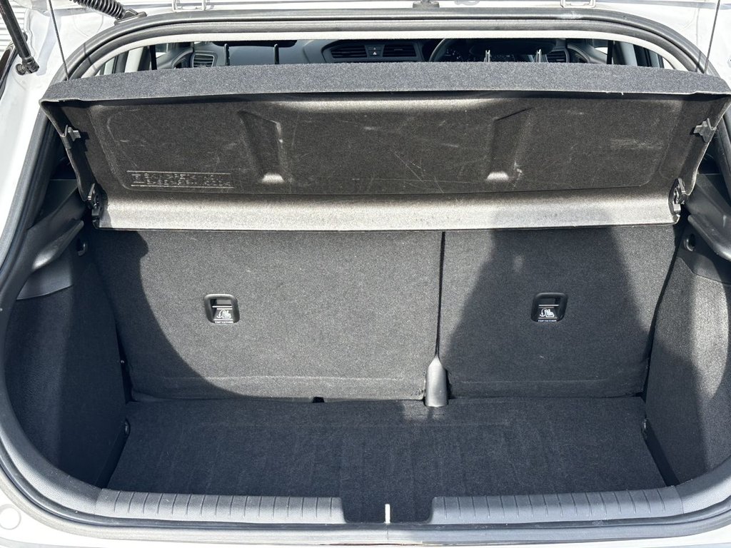 Used Hyundai i20 2018 for sale - 76496120: Photo 11