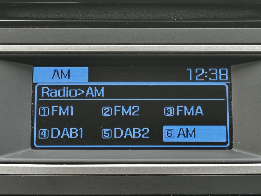 Used Hyundai i20 2018 for sale - 76496120: Photo 15