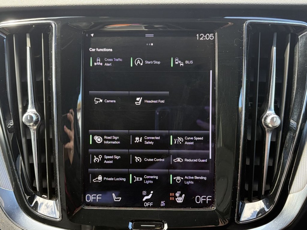 Used Volvo V60 2020 for sale - 78110321: Photo 13