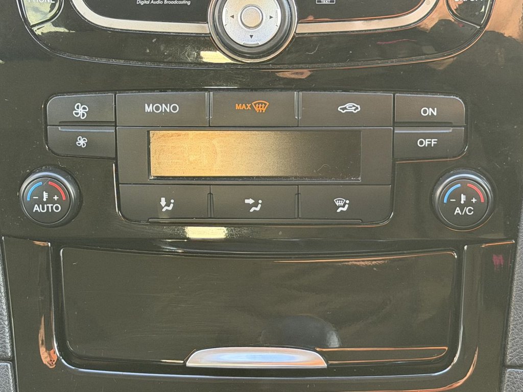 Used Ford S-Max 2010 for sale - 76558612: Photo 18