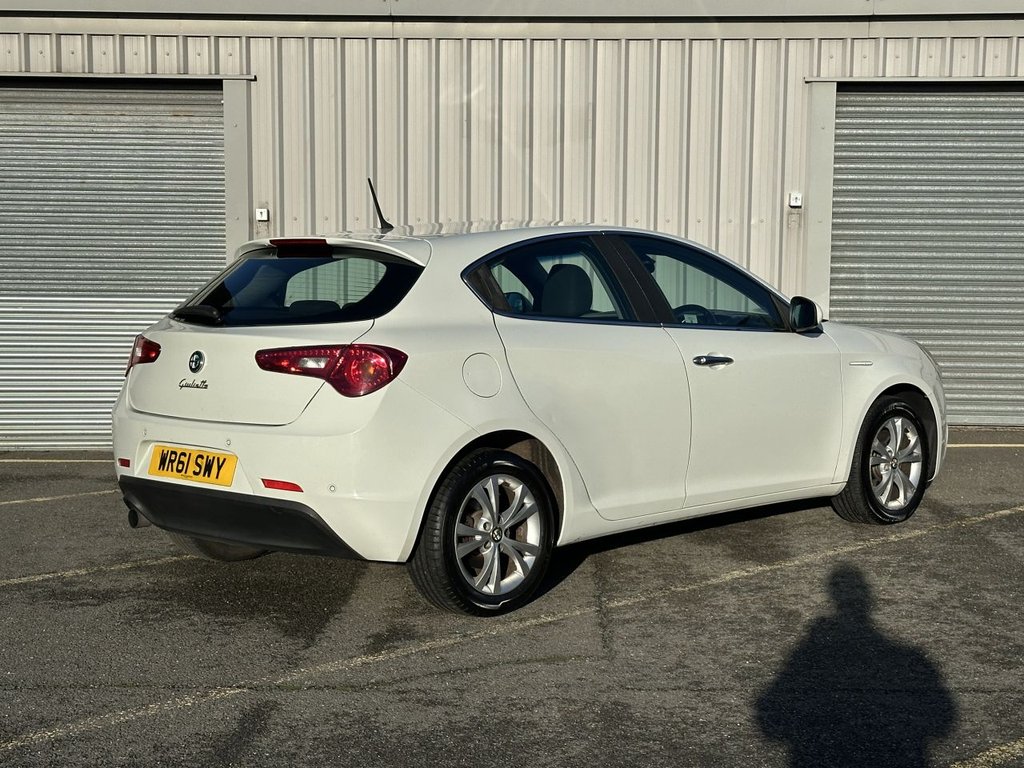 Used Alfa Romeo Giulietta 2011 for sale - 76783708: Photo 5