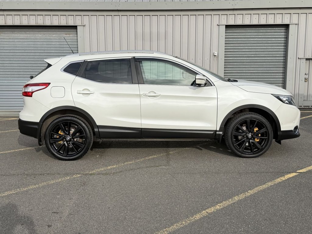 Used Nissan Qashqai 2015 for sale - 76469554: Photo 6