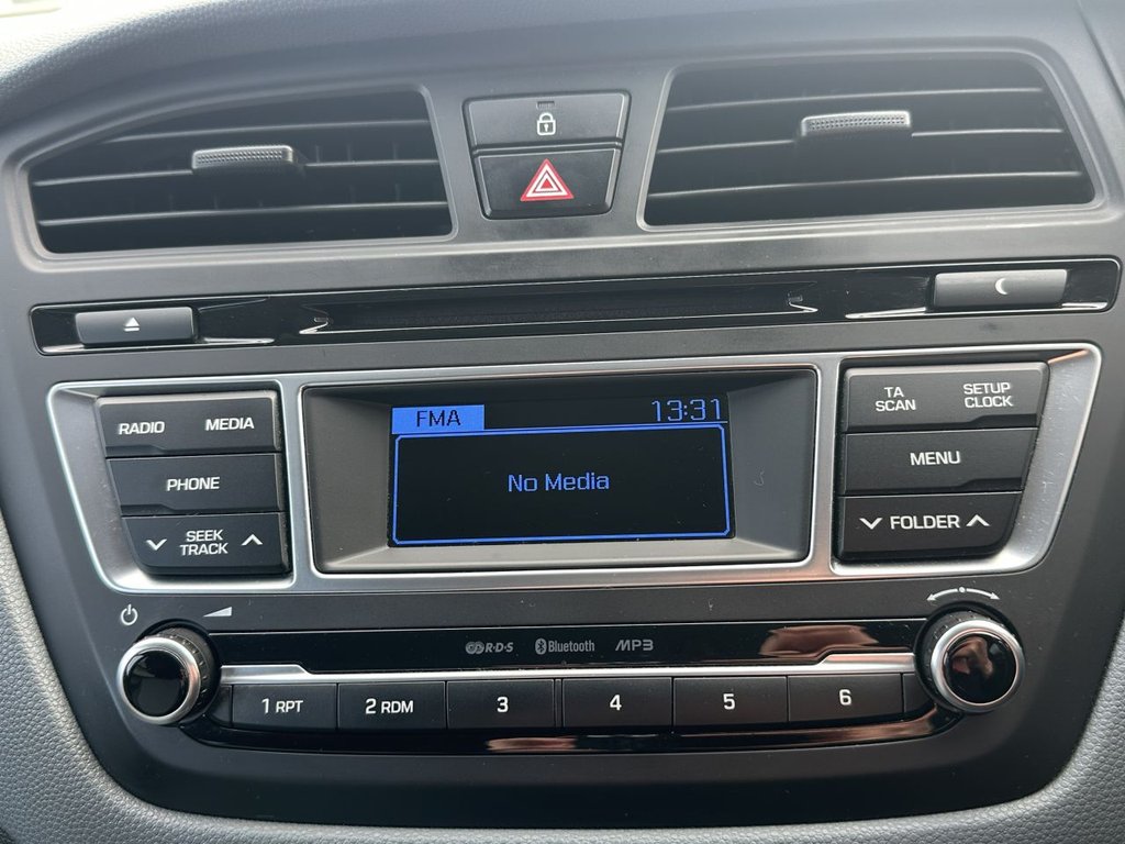 Used Hyundai i20 2016 for sale - 77734294: Photo 18