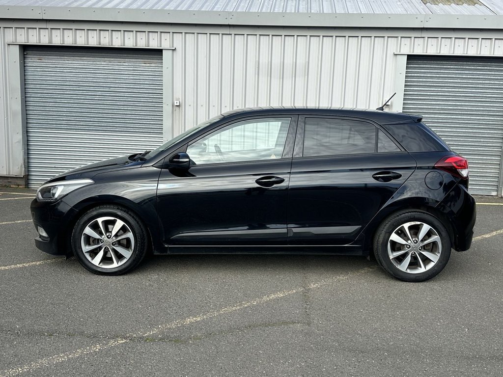 Used Hyundai i20 2016 for sale - 77734294: Photo 2