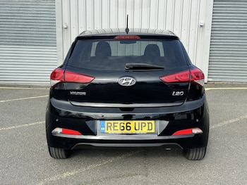 Used Hyundai i20 2016 for sale - 77734294: Photo