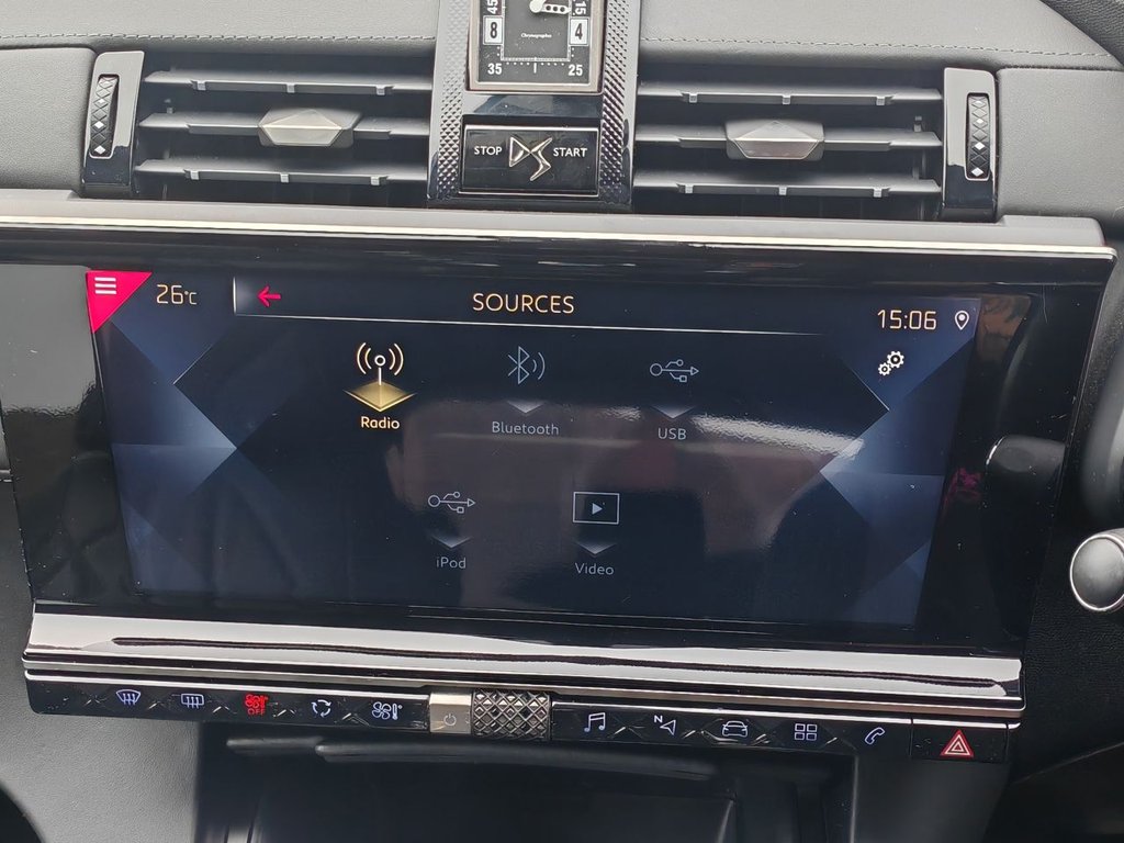 Used DS Automobiles DS 7 Crossback 2018 for sale - 76105541: Photo 17