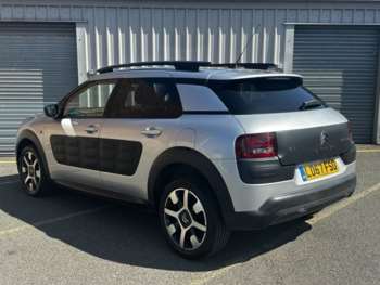 Used Citroen C4 Cactus 2017 for sale - 74947129: Photo