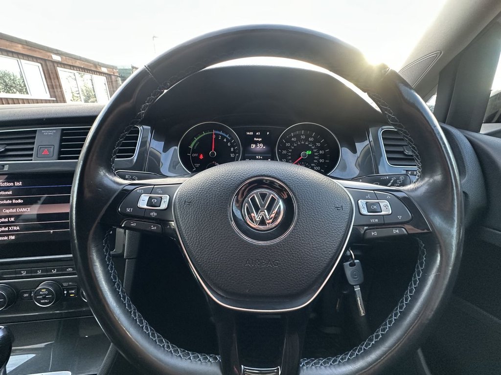Used Volkswagen Golf 2019 for sale - 76797717: Photo 12