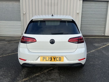 Used Volkswagen Golf 2019 for sale - 76797717: Photo