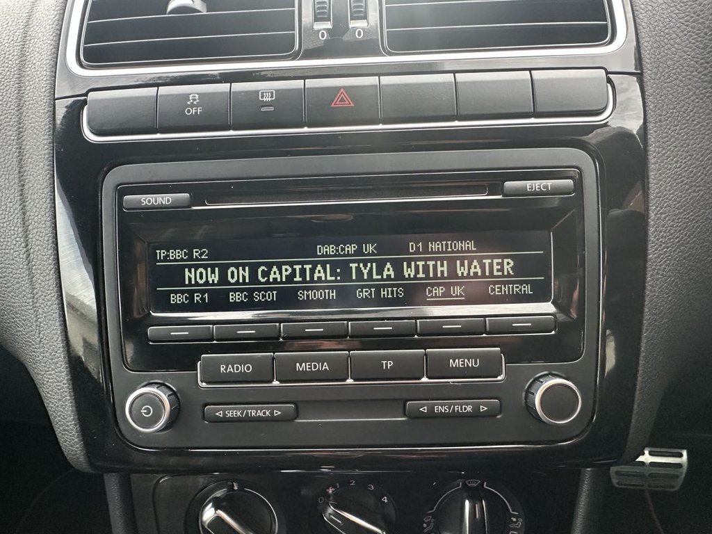 Used Volkswagen Polo 2013 for sale - 76632156: Photo 16