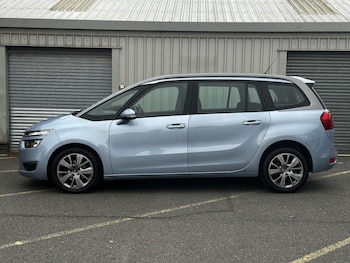 Used Citroen C4 Grand Picasso 2016 for sale - 76617997: Photo