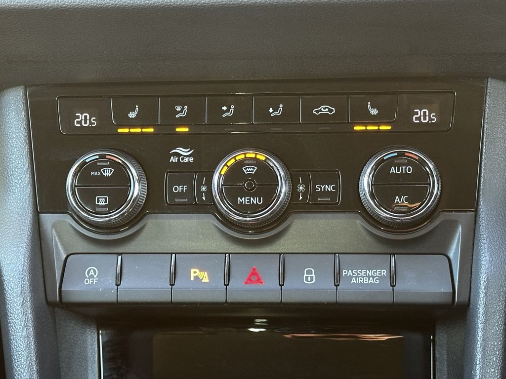 Used Skoda Karoq 2018 for sale - 76367359: Photo 24