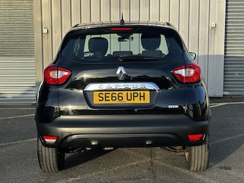 Used Renault Captur 2017 for sale - 76909810: Photo