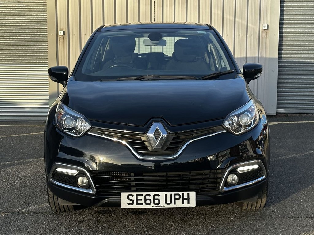Used Renault Captur 2017 for sale - 76909810: Photo 8