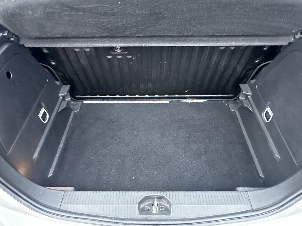 Used Vauxhall Corsa 2017 for sale - 76797515: Photo 9