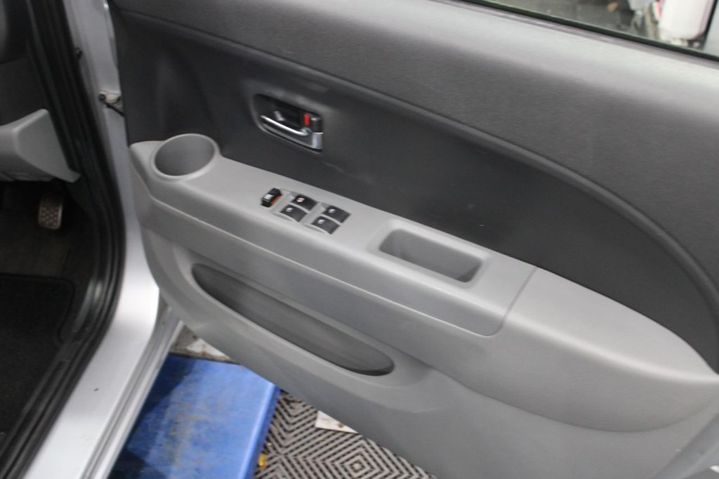 Used Daihatsu Sirion 2010 for sale - 77072472: Photo 22