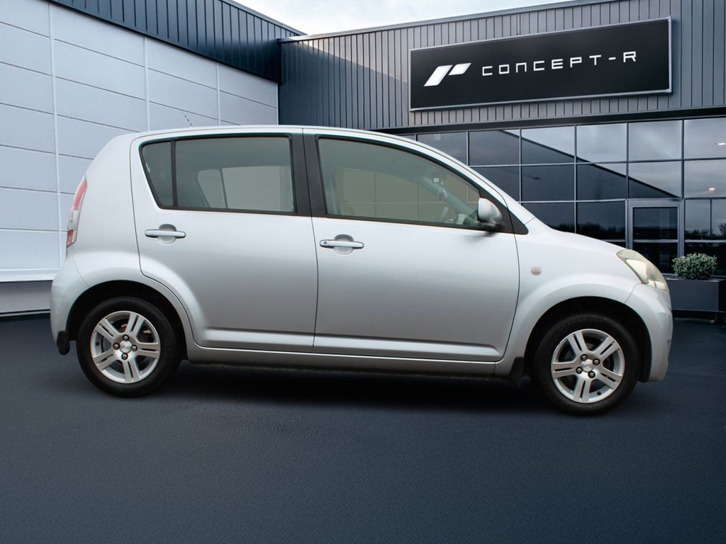 Used Daihatsu Sirion 2010 for sale - 77072472: Photo 3