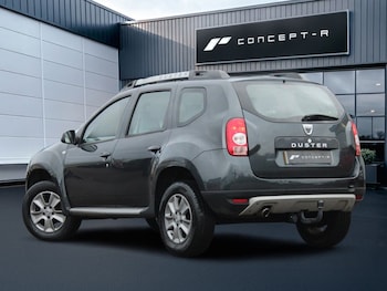 Used Dacia Duster 2016 for sale - 76547230: Photo