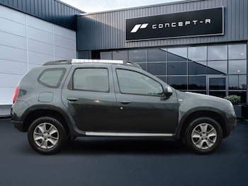 Used Dacia Duster 2016 for sale - 76547230: Photo