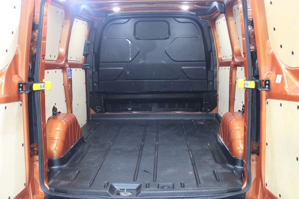 Used Ford Transit Custom 2018 for sale - 76655324: Photo 34