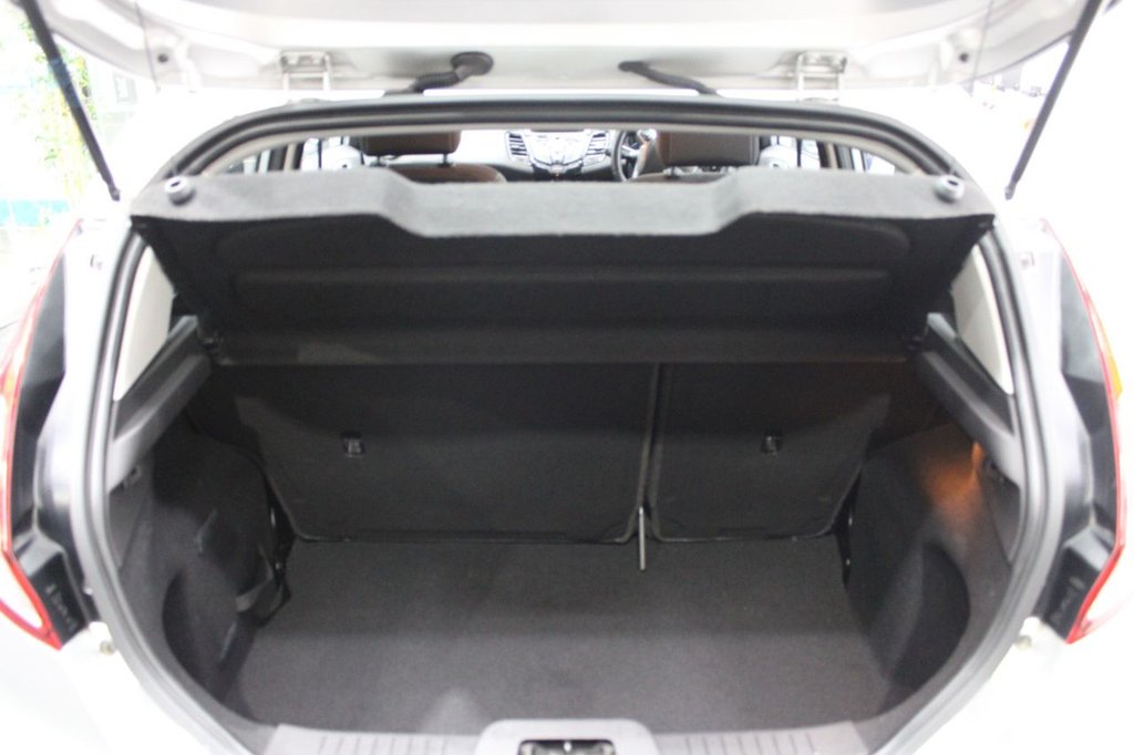 Used Ford Fiesta 2017 for sale - 76867674: Photo 24