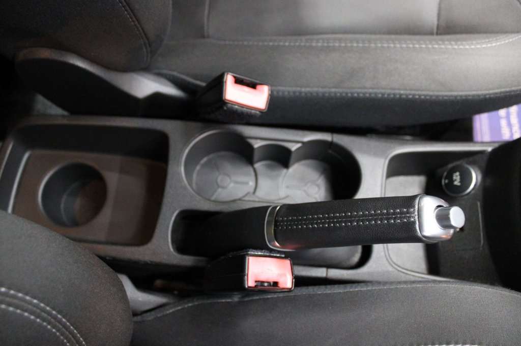 Used Ford Fiesta 2017 for sale - 76867674: Photo 40