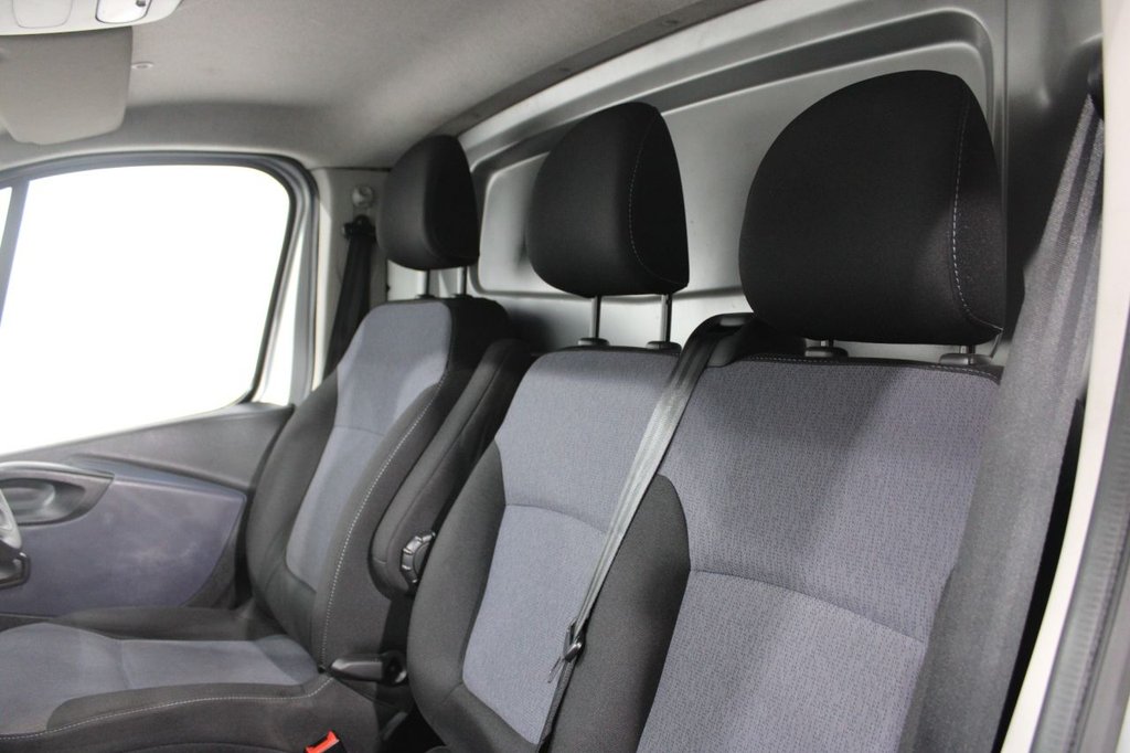 Used Vauxhall Vivaro 2017 for sale - 76698406: Photo 15