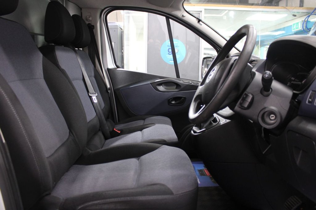 Used Vauxhall Vivaro 2017 for sale - 76698406: Photo 20