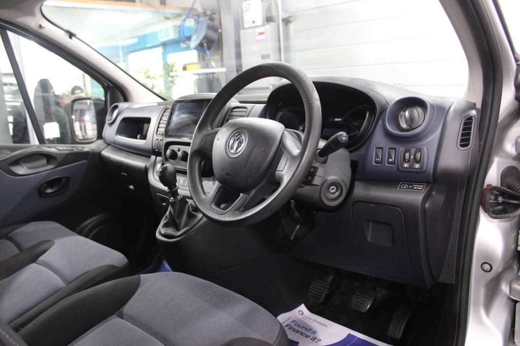 Used Vauxhall Vivaro 2017 for sale - 76698406: Photo 23