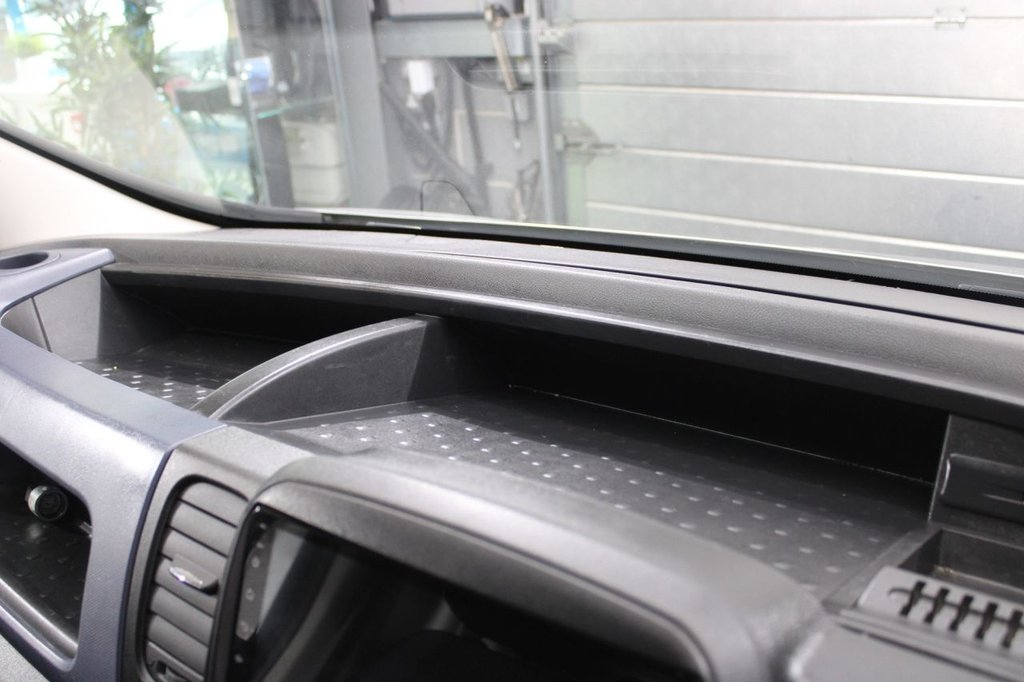 Used Vauxhall Vivaro 2017 for sale - 76698406: Photo 26