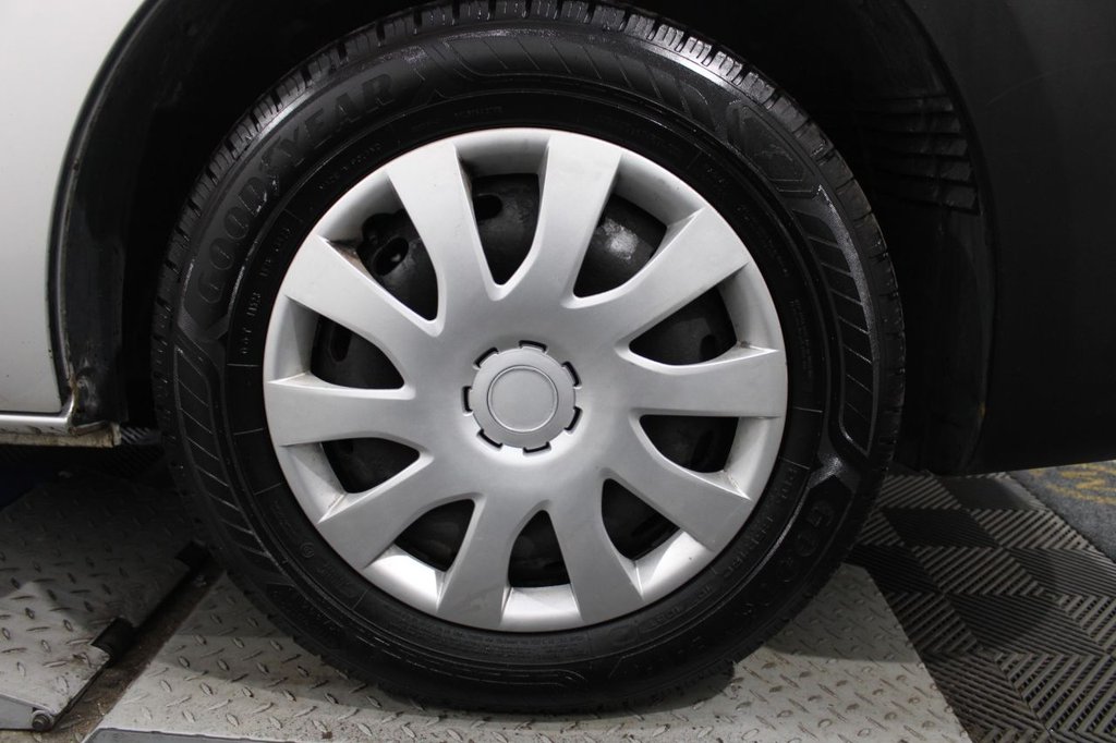 Used Vauxhall Vivaro 2017 for sale - 76698406: Photo 9