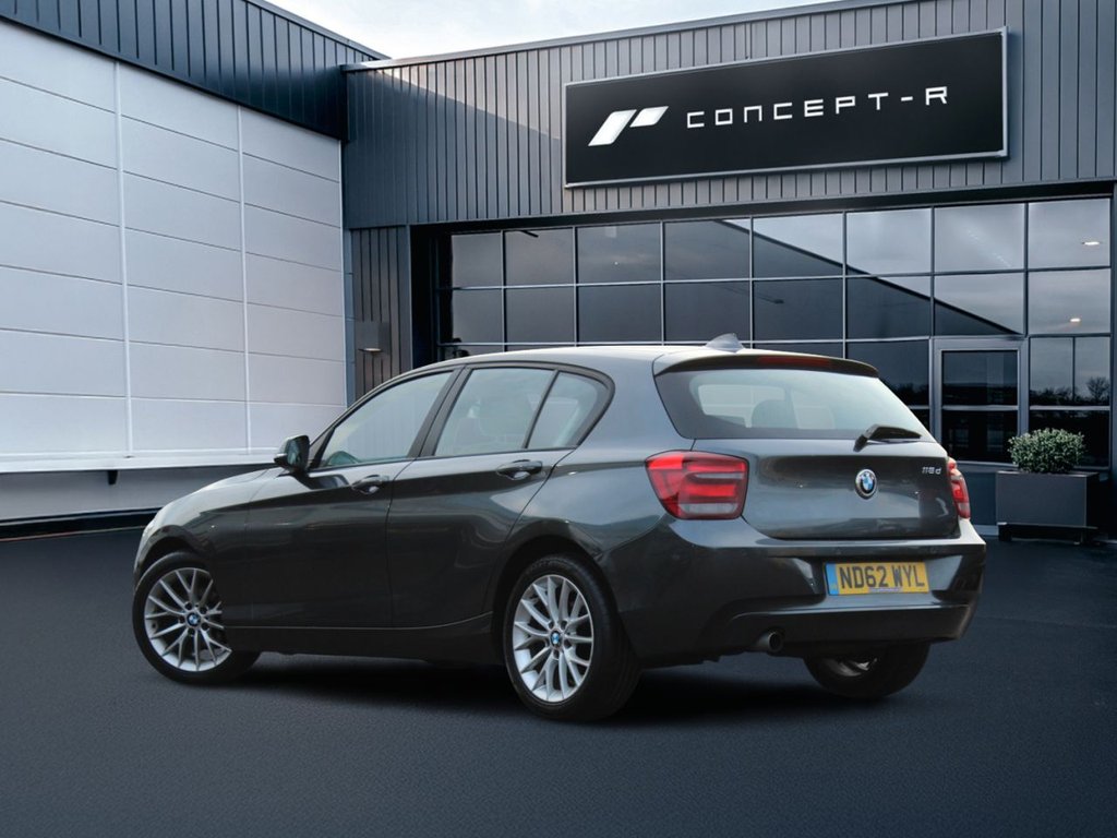 Used BMW 1 Series 2012 for sale - 77200021: Photo 2