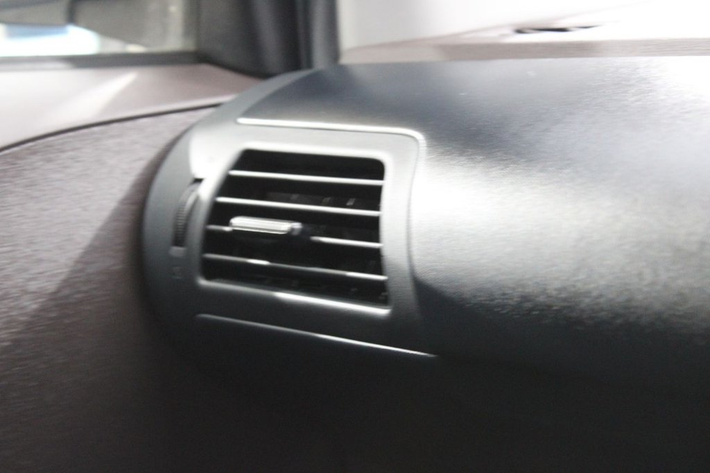 Used Toyota IQ 2010 for sale - 77383966: Photo 36