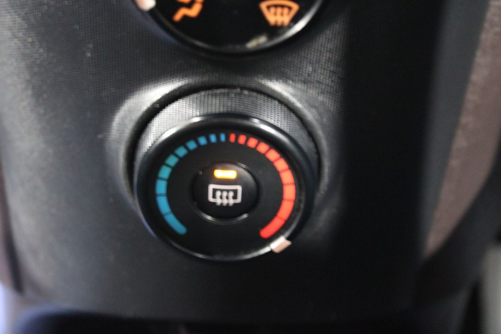 Used Toyota IQ 2010 for sale - 77383966: Photo 40