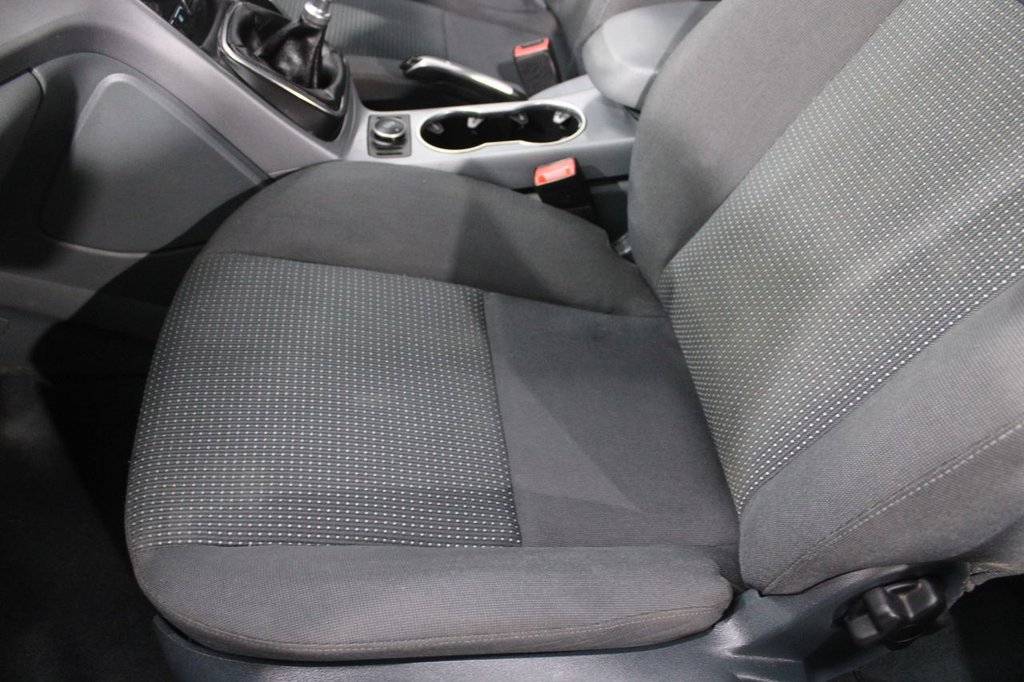 Used Ford C-Max 2014 for sale - 77841372: Photo 16