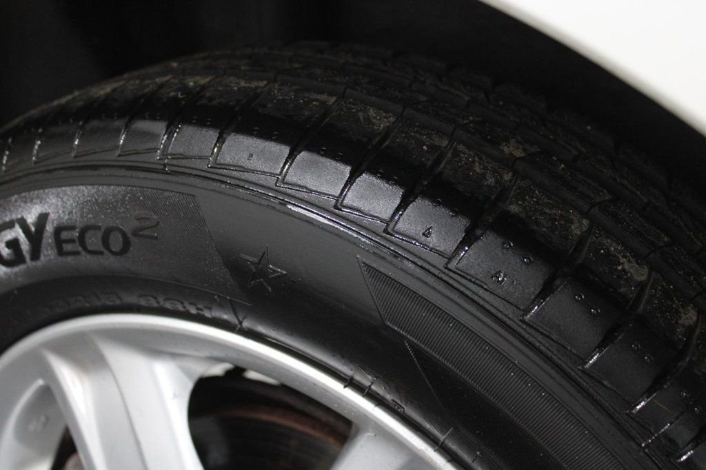 Used Toyota IQ 2009 for sale - 77780217: Photo 11