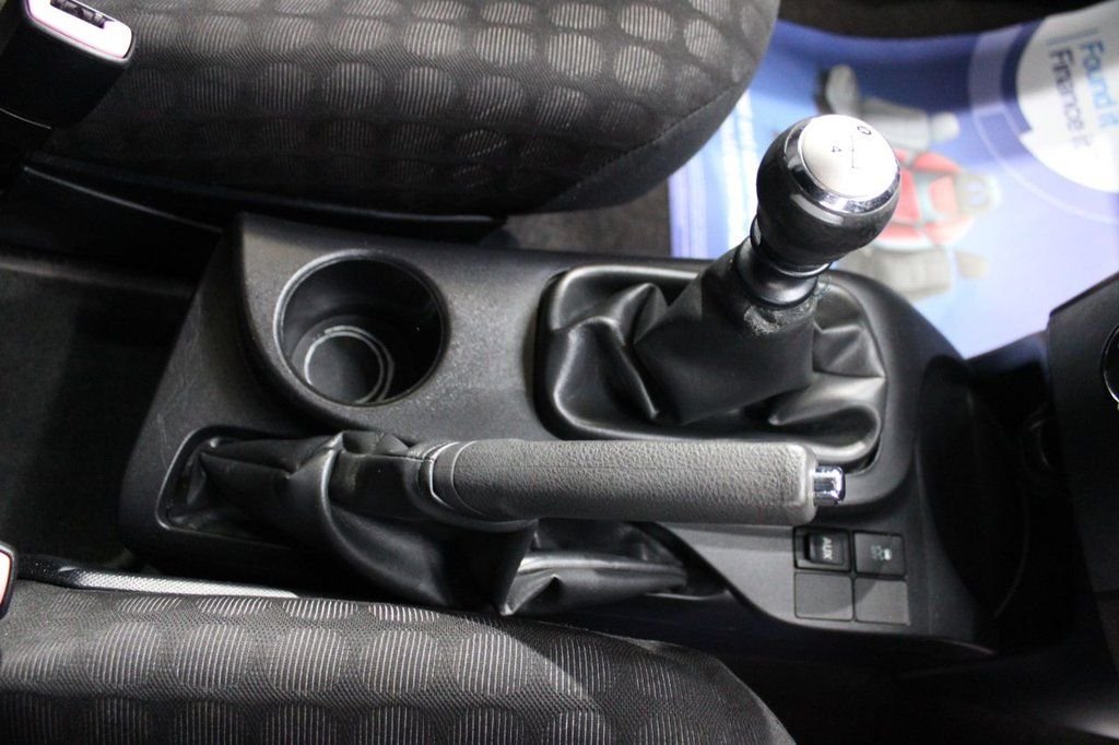 Used Toyota IQ 2009 for sale - 77780217: Photo 27