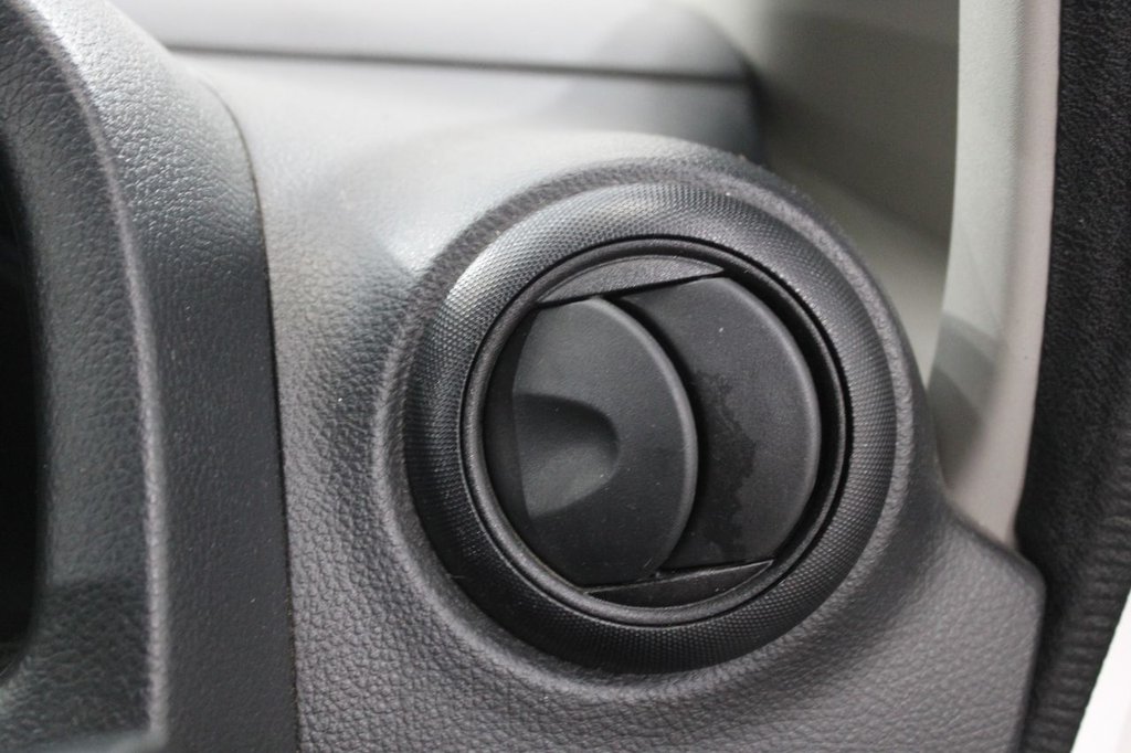 Used Nissan e-NV200 2017 for sale - 77952532: Photo 29