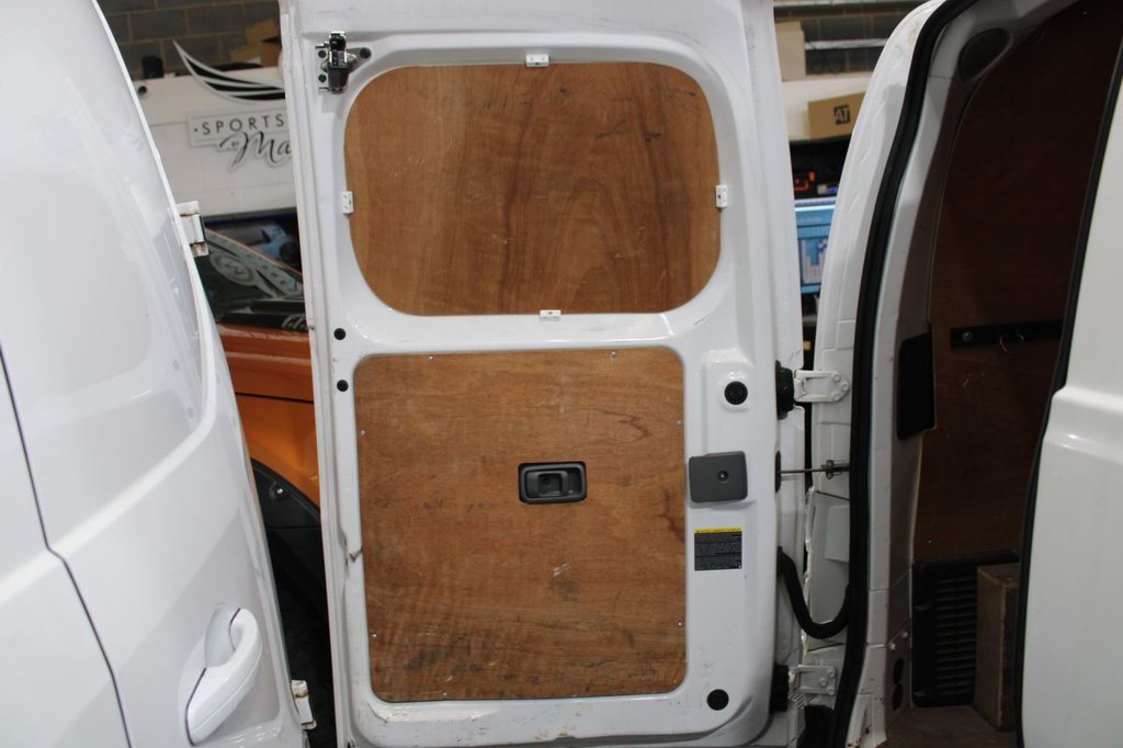 Used Nissan e-NV200 2017 for sale - 77952532: Photo 48