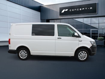 Used Volkswagen Transporter 2018 for sale - 79539140: Photo