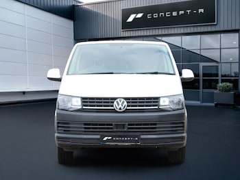 Used Volkswagen Transporter 2018 for sale - 79539140: Photo