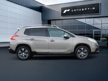 Used Peugeot 2008 2015 for sale - 79598668: Photo