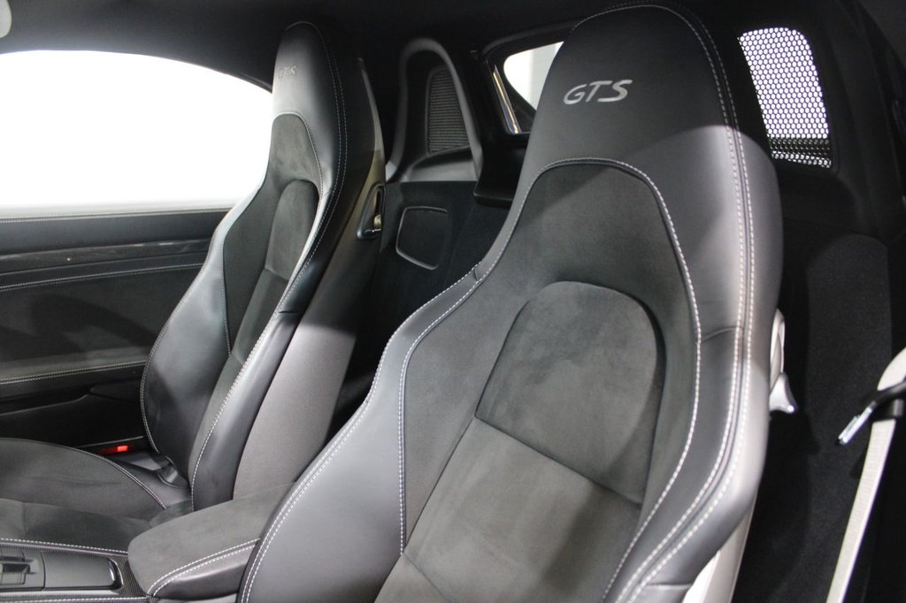 Used Porsche 718 Boxster 2023 for sale - 76356460: Photo 25