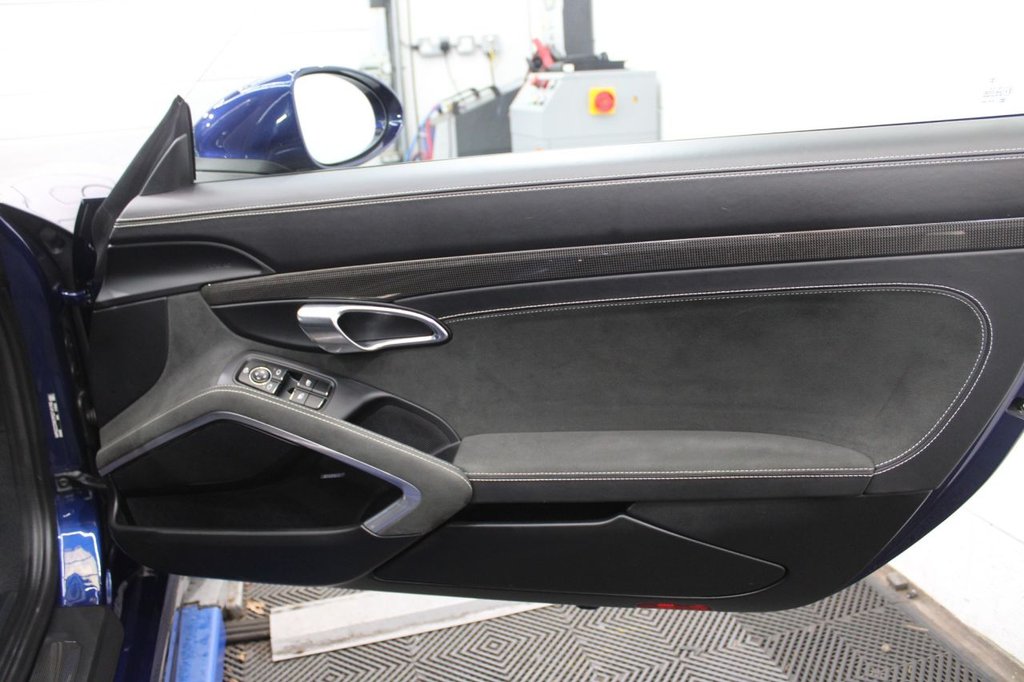 Used Porsche 718 Boxster 2023 for sale - 76356460: Photo 37