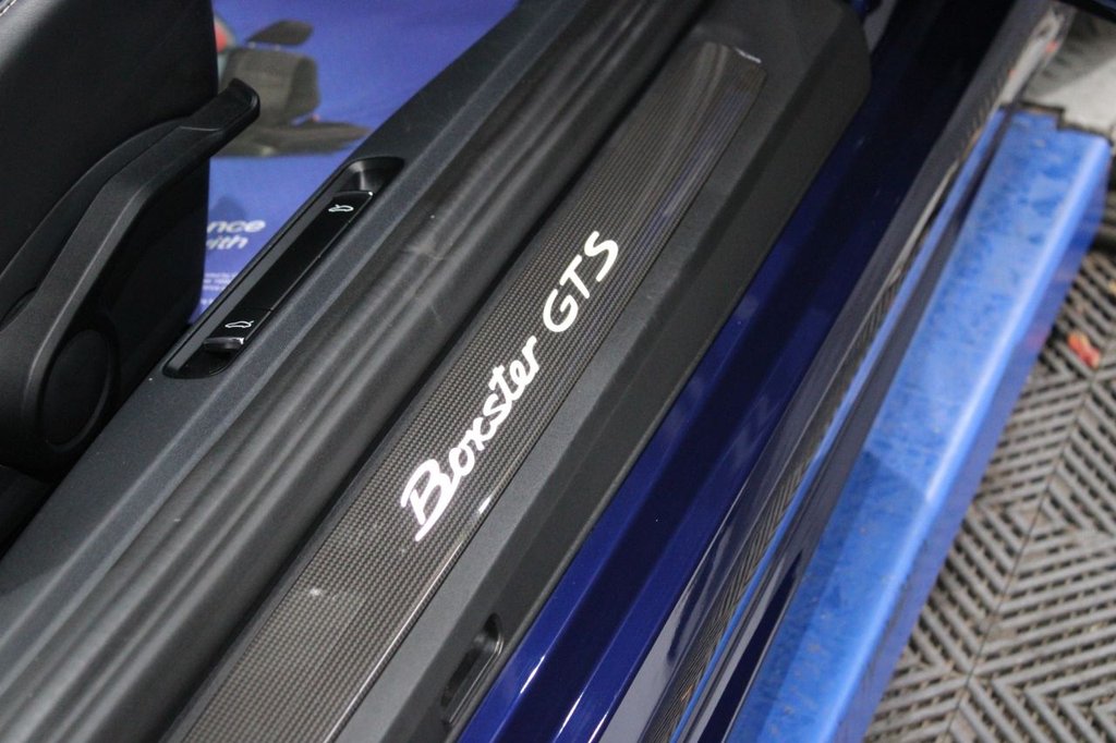 Used Porsche 718 Boxster 2023 for sale - 76356460: Photo 38