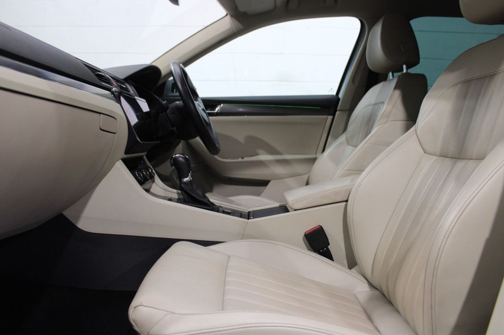 Used Skoda Superb 2021 for sale - 76535667: Photo 14